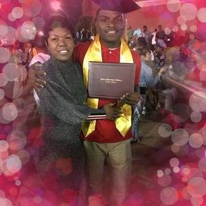 Meet your Posher, Sharitta